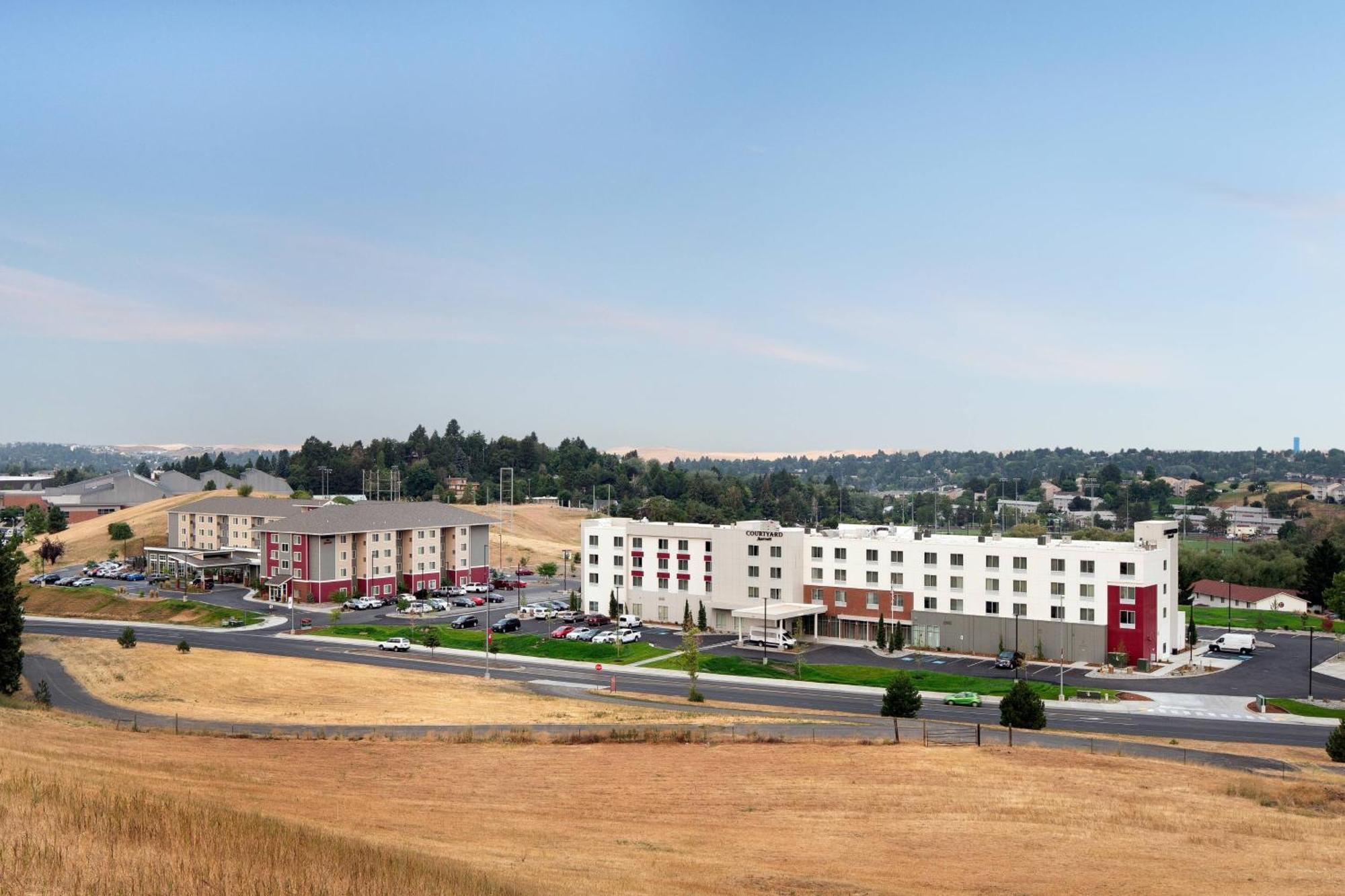 מלון Courtyard By Marriott פולמן מראה חיצוני תמונה