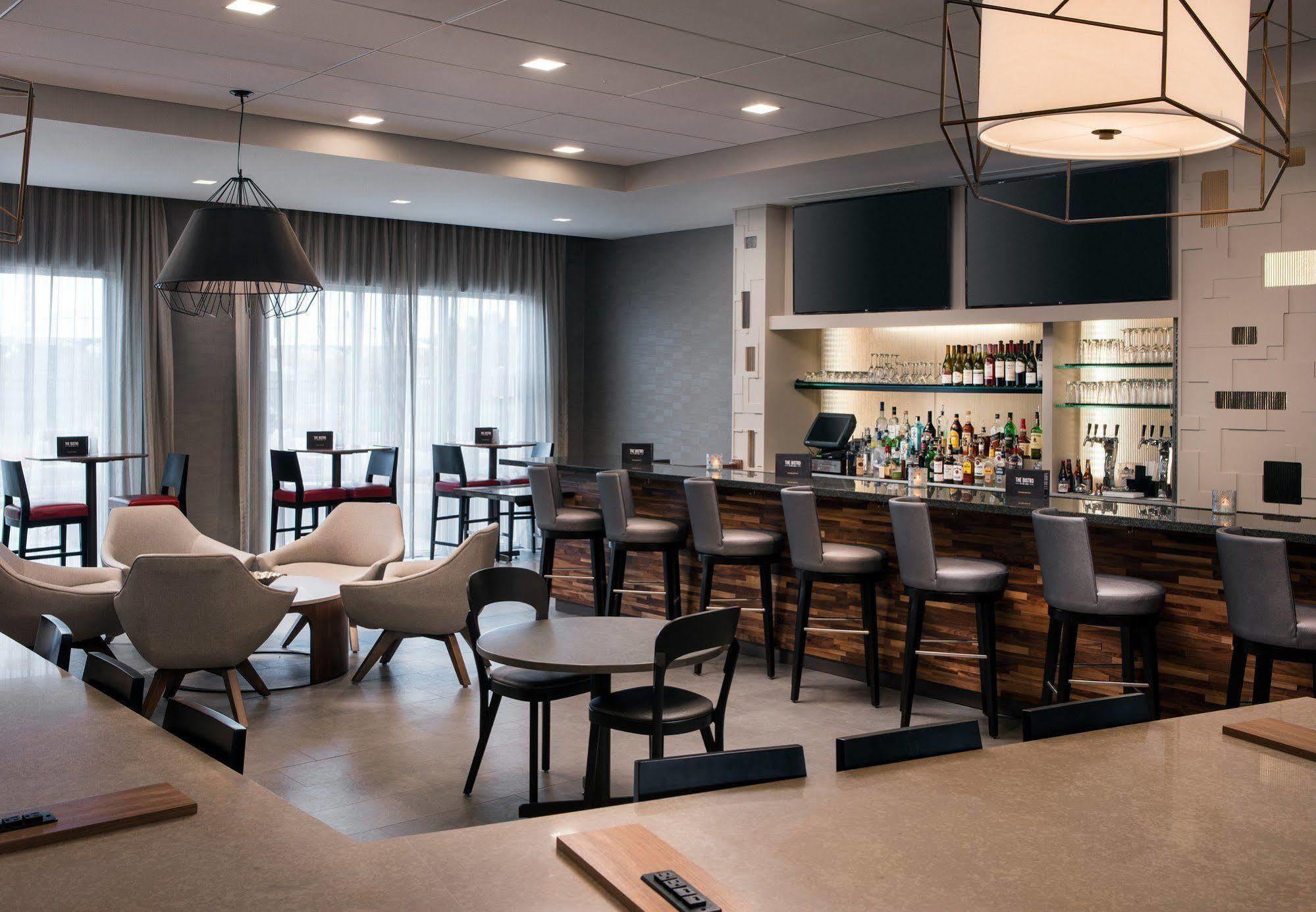 מלון Courtyard By Marriott פולמן מראה חיצוני תמונה